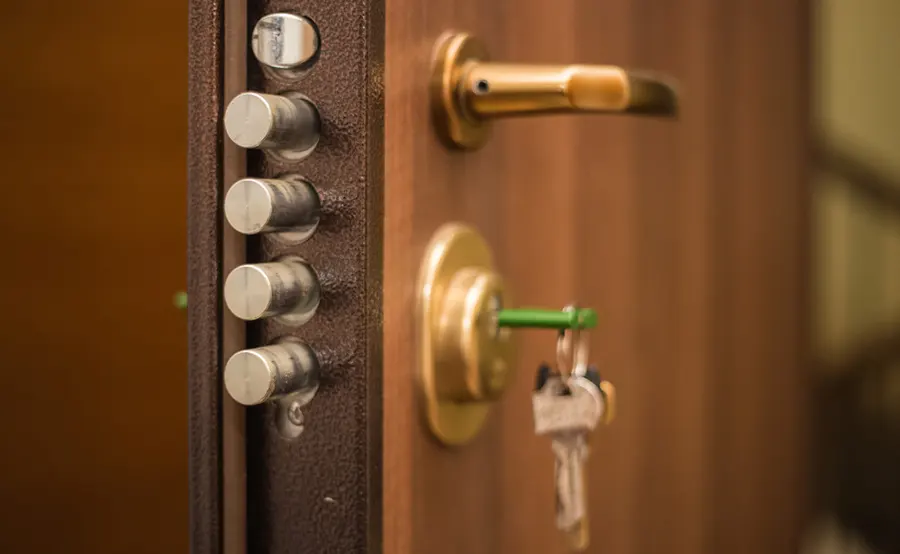 porta-blindata-con-chiave